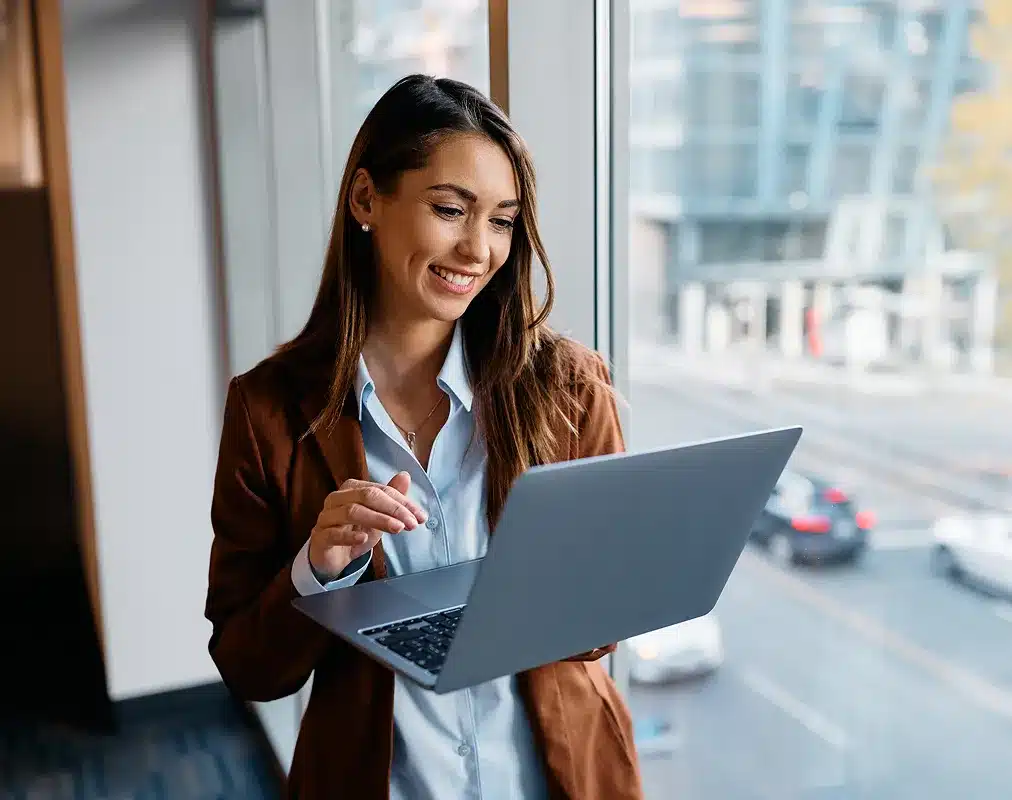 img-Request-a-Meeting_2x